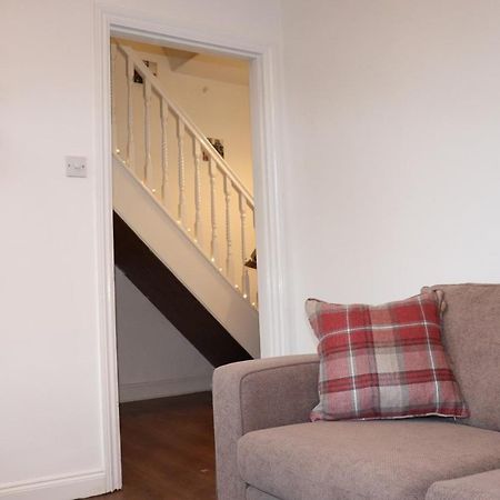 The Nook Villa Northampton Exterior photo
