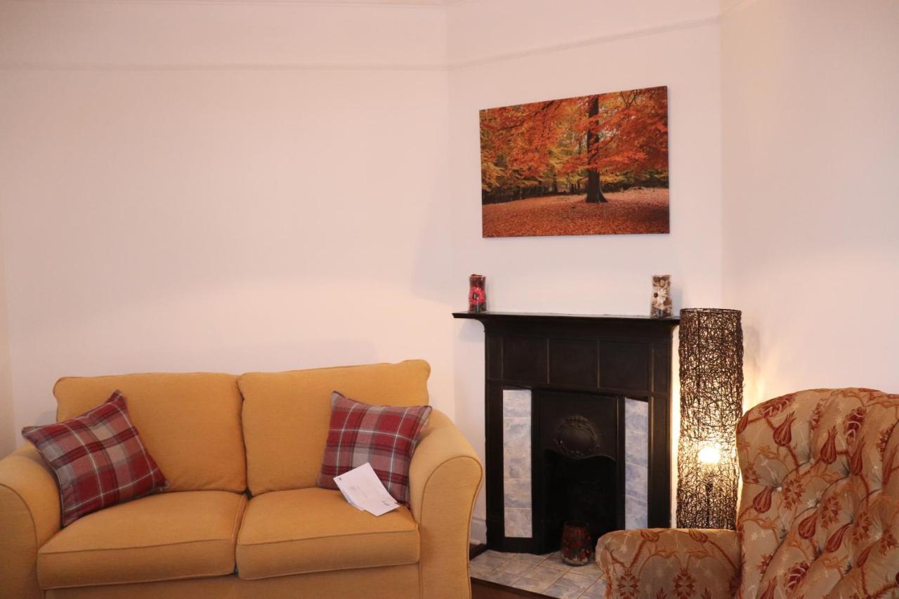 The Nook Villa Northampton Exterior photo
